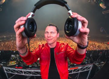 Hey Mr. DJ, Put My Nuptials On: Meet Tiësto