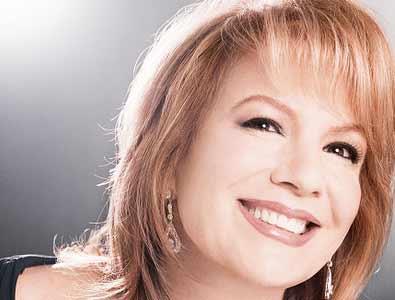 Vikki Carr